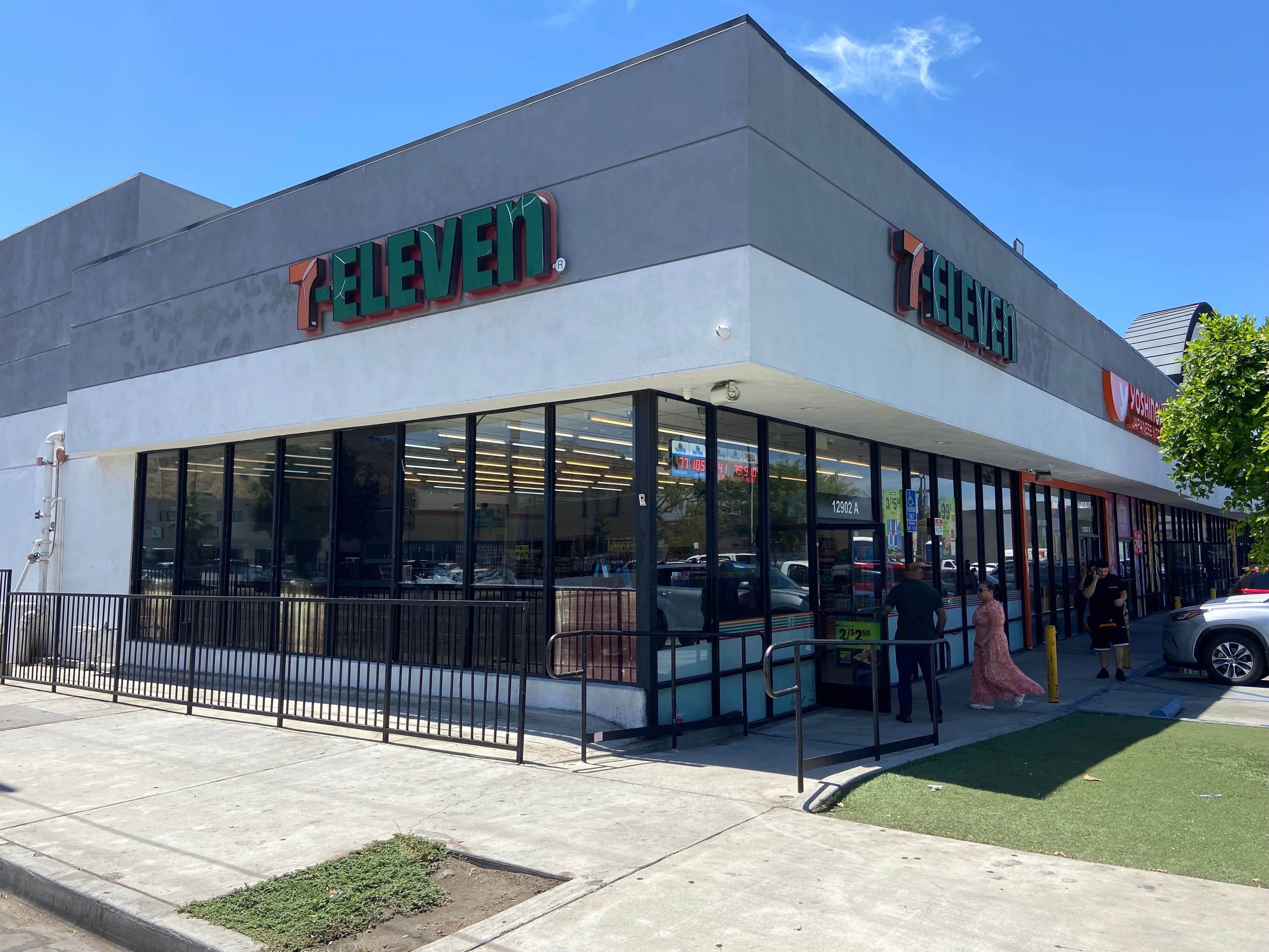 7-Eleven